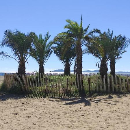 2 Chambres Cote Plage Et Aeroport Hyeres Ngoại thất bức ảnh